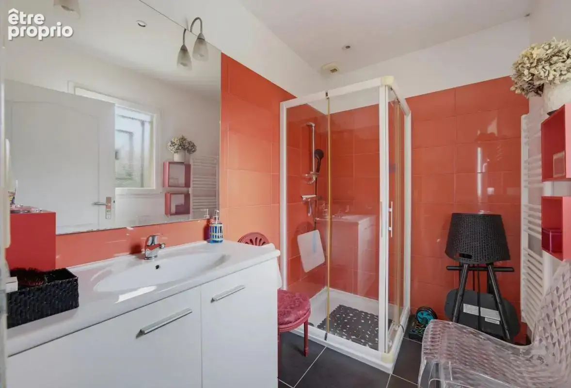 Maison de 4 pièces de 124 m² à Teuillac - photo 11