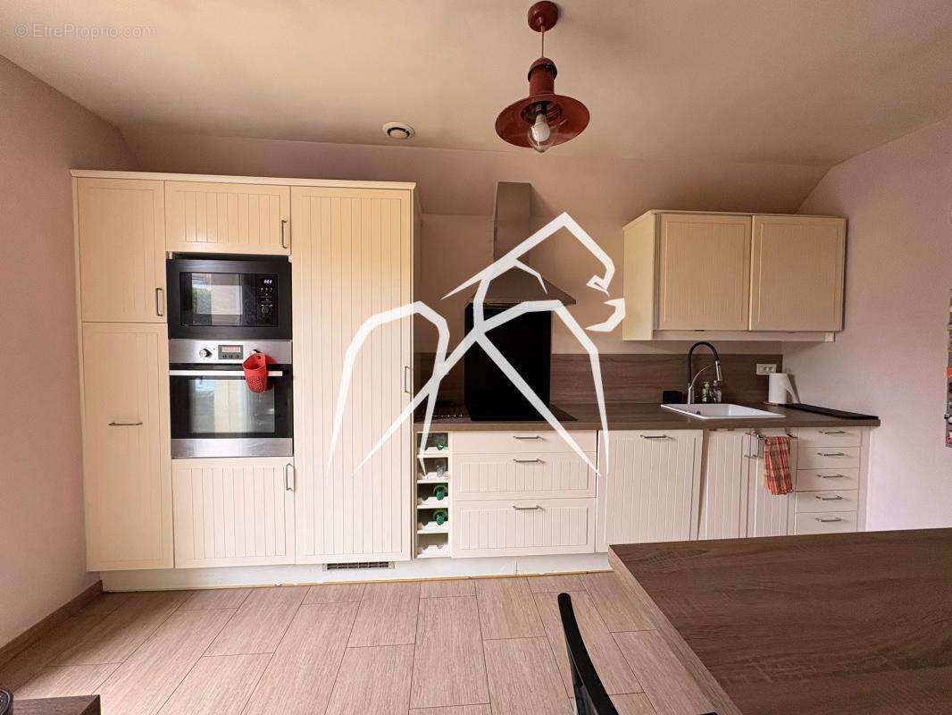 Maison à MONT-SAINT-AIGNAN