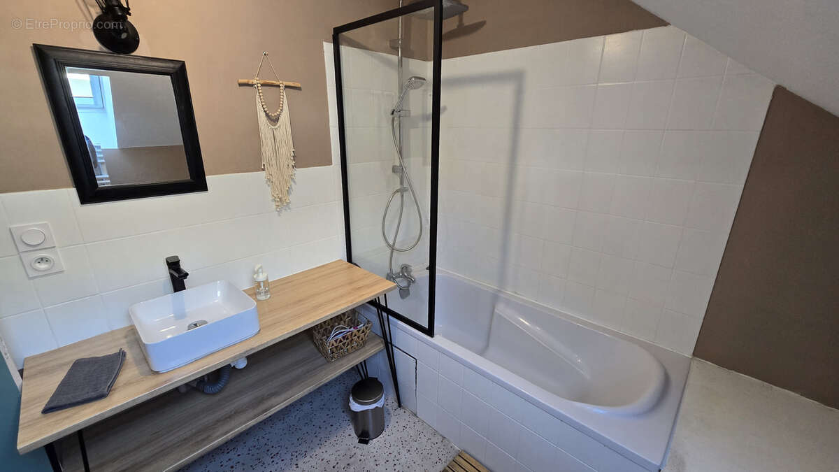 Appartement à SAINT-ALBAN-LEYSSE