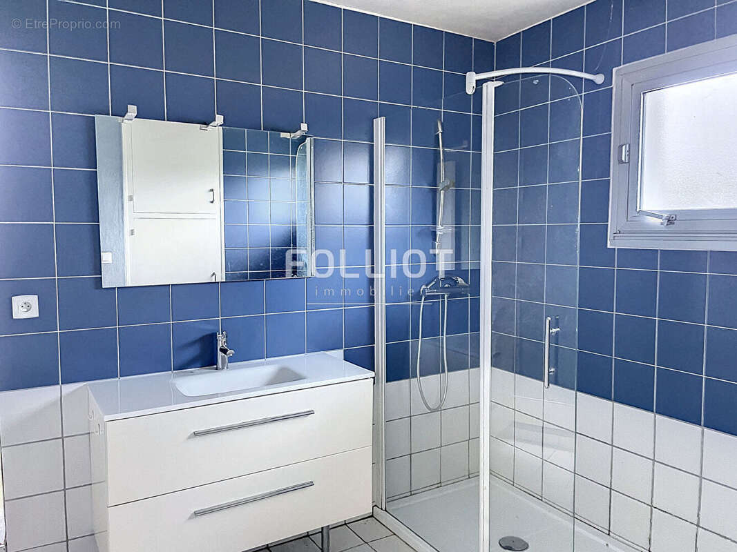 Maison à SAINT-JEAN-DES-CHAMPS