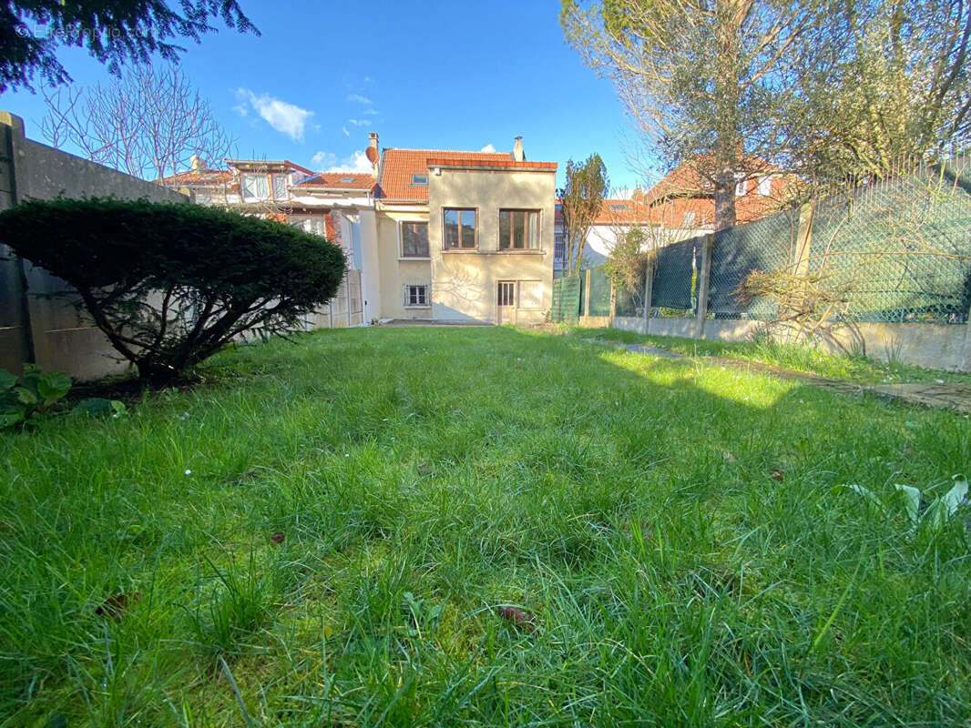 Maison à NOISY-LE-SEC