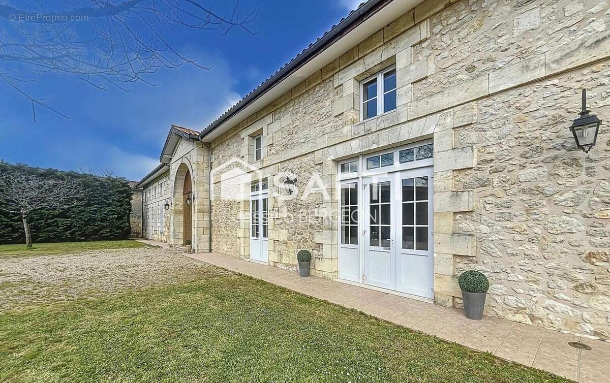 Photo 3 - Maison à VILLEGOUGE