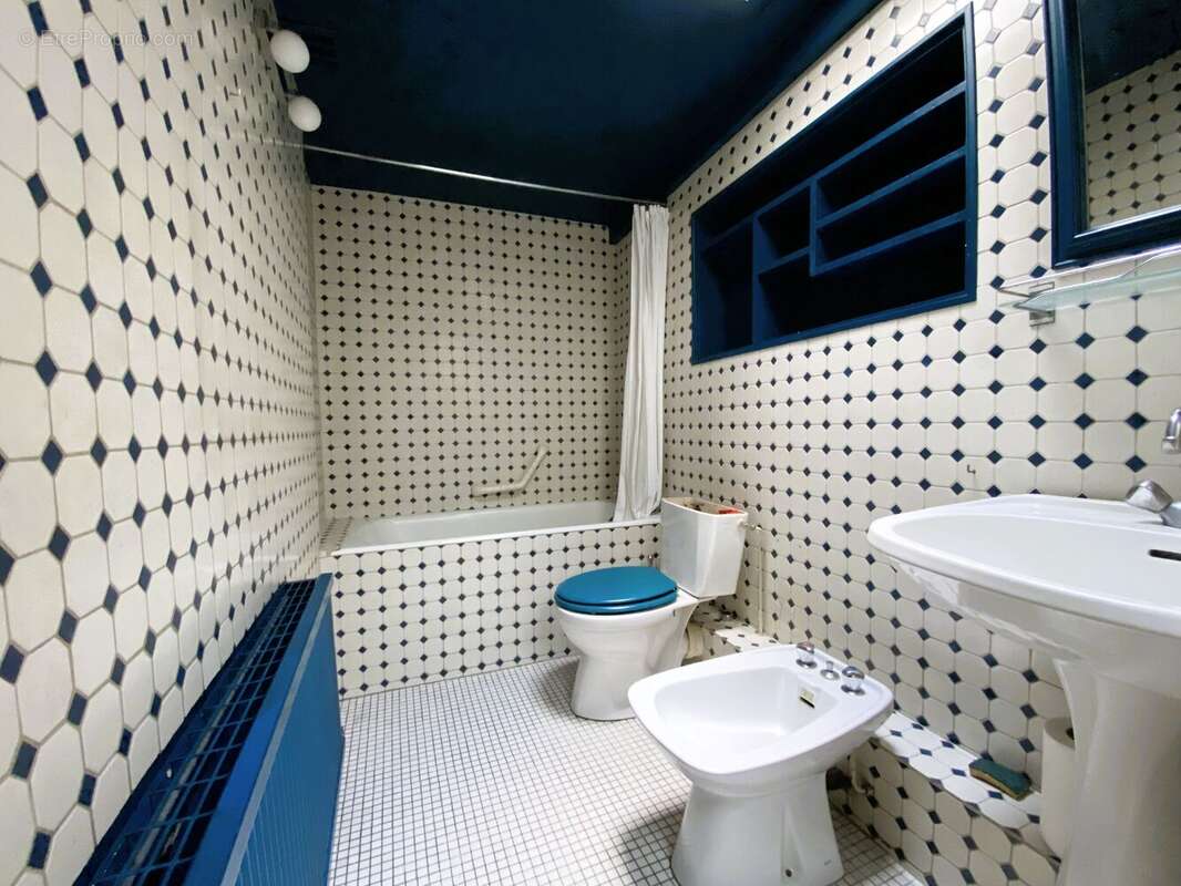 Appartement à PARIS-4E