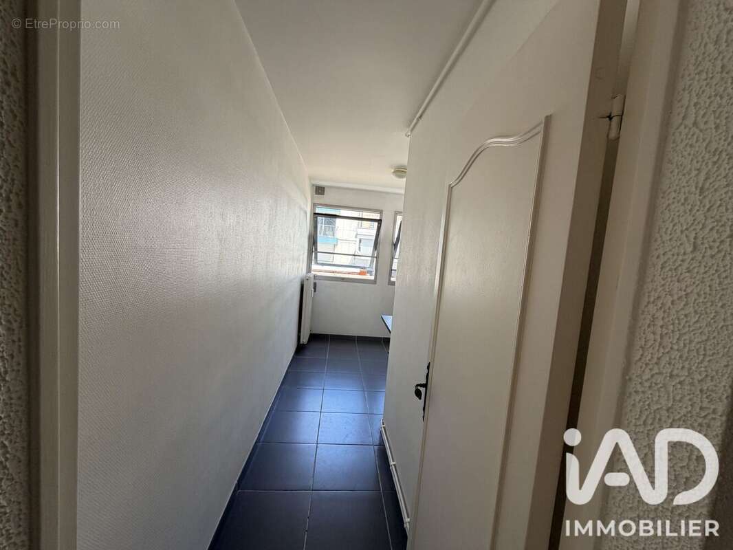 Appartement 60 m² à Angers  - photo 8