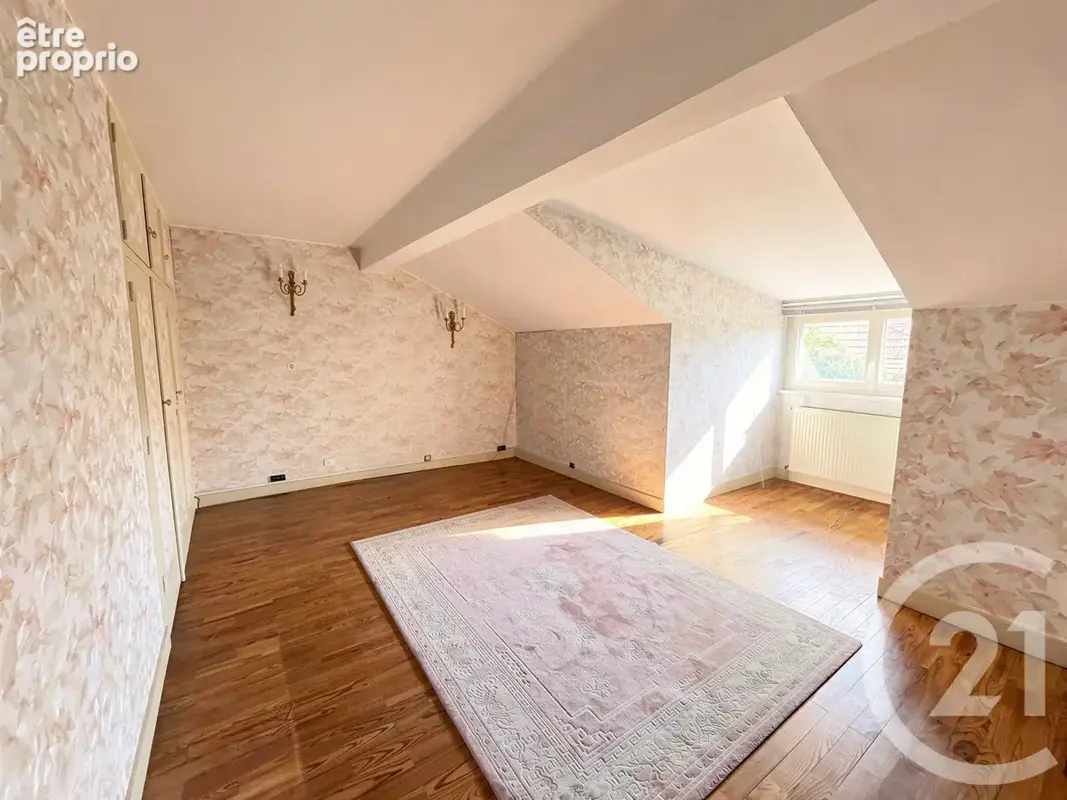 Maison 83 m² à Begles  - photo 6