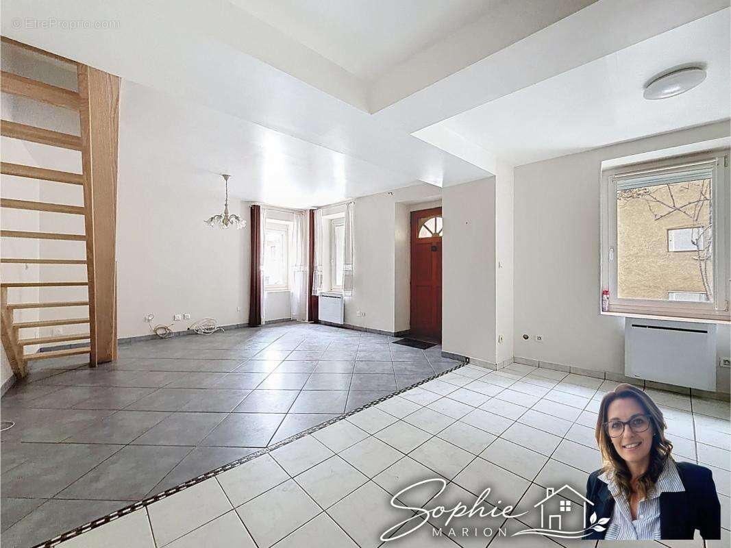 Maison à CHASSE-SUR-RHONE