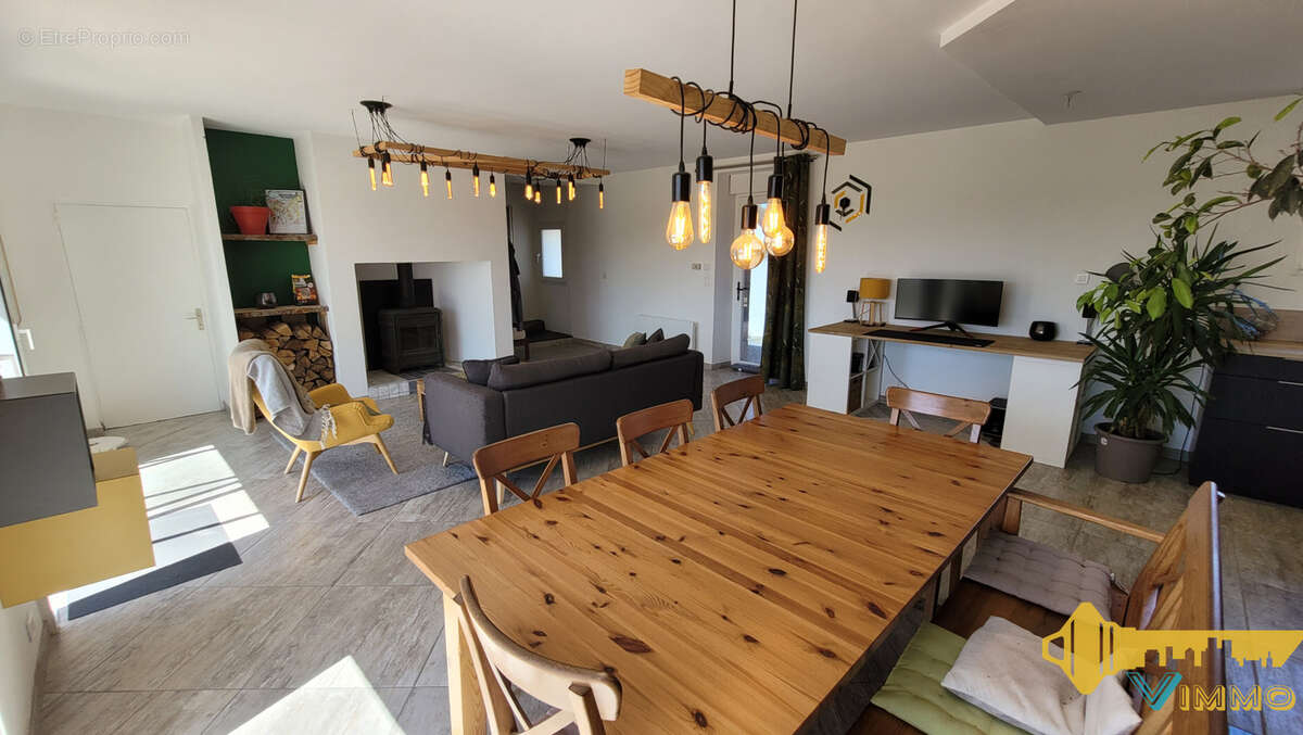 Maison à LA LIMOUZINIERE