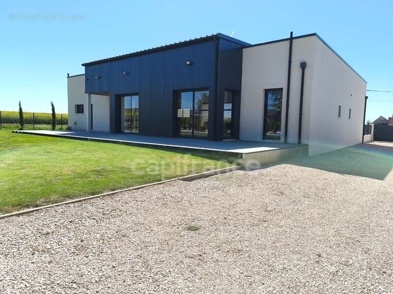  RARE À LA VENTE – Maison contemporaine d’exception - photo 3
