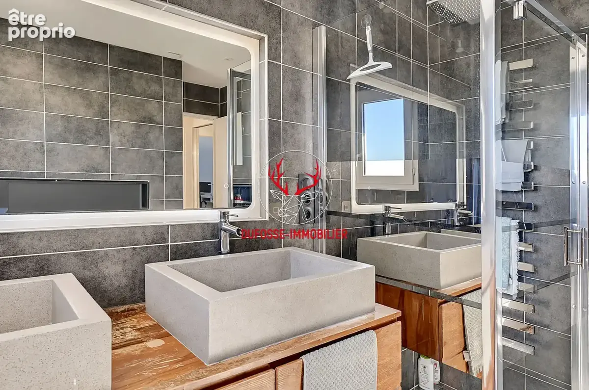 Grenay-villa familiale rénovée 142 m²  4 chambres  piscine chauffée  terrain 1 077 m² ? dpe b - photo 10