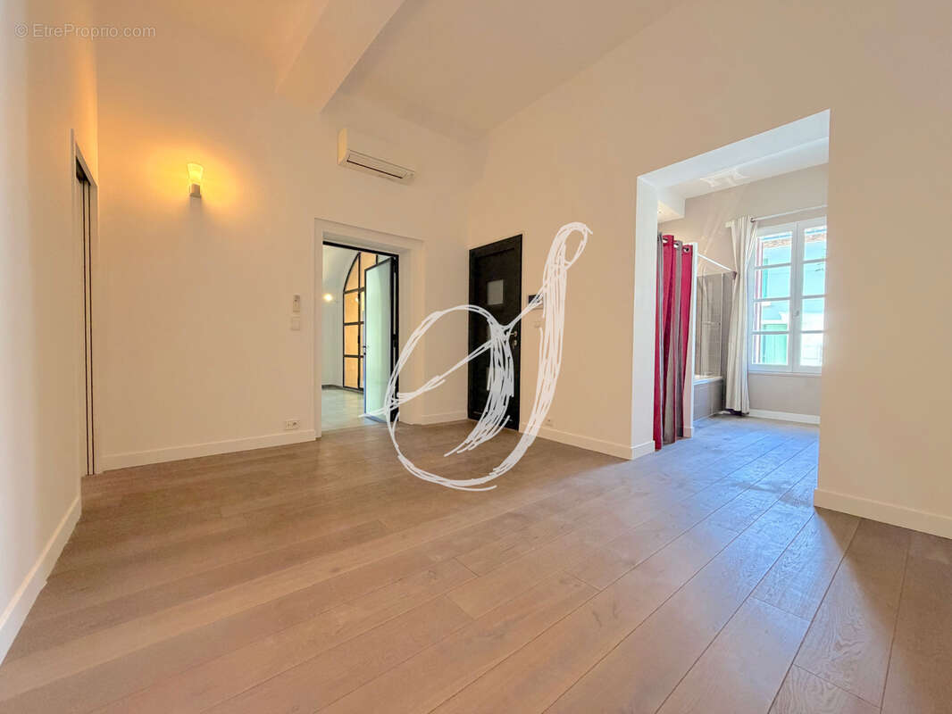 Appartement à PIGNAN