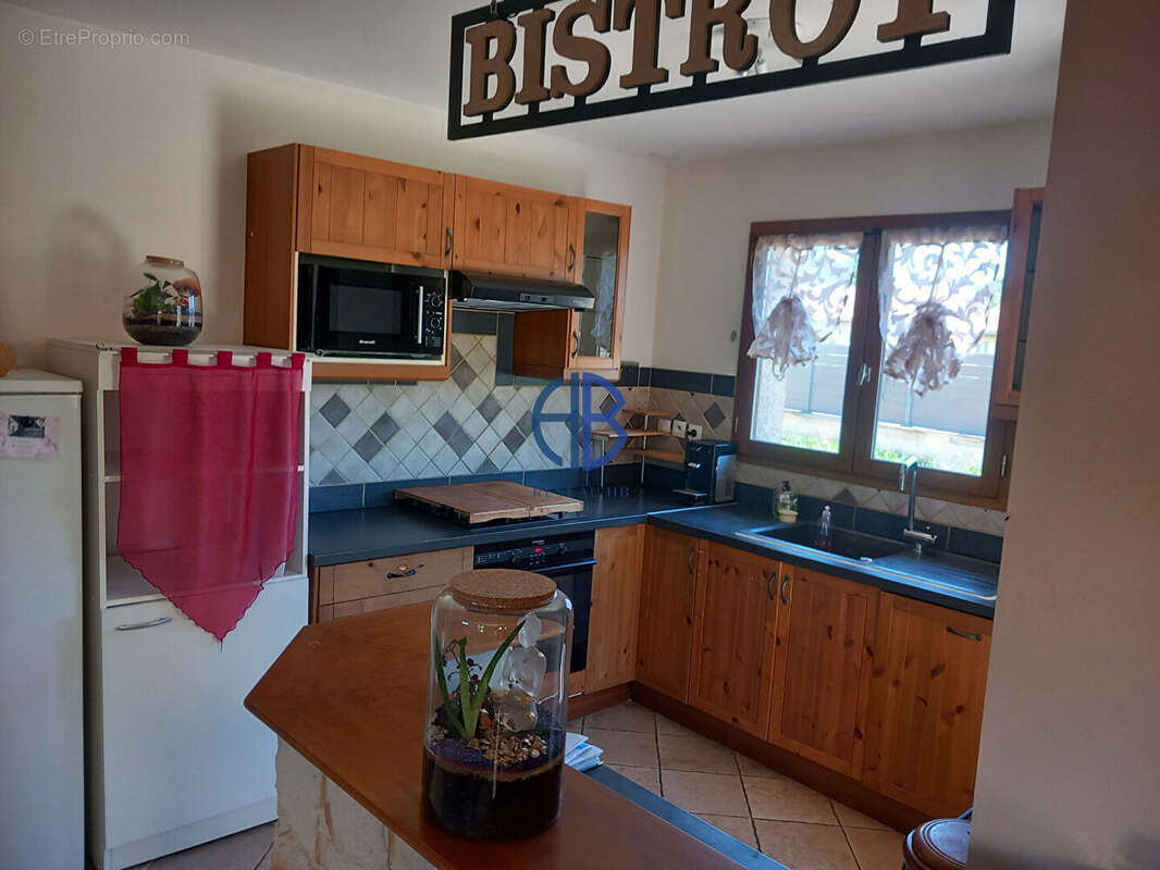 Coup de coeur assuré pour cette belle villa plain pied à visiter sans tarder - photo 9