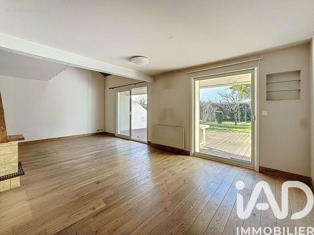 Photo 2 - Maison à VILLE-LA-GRAND