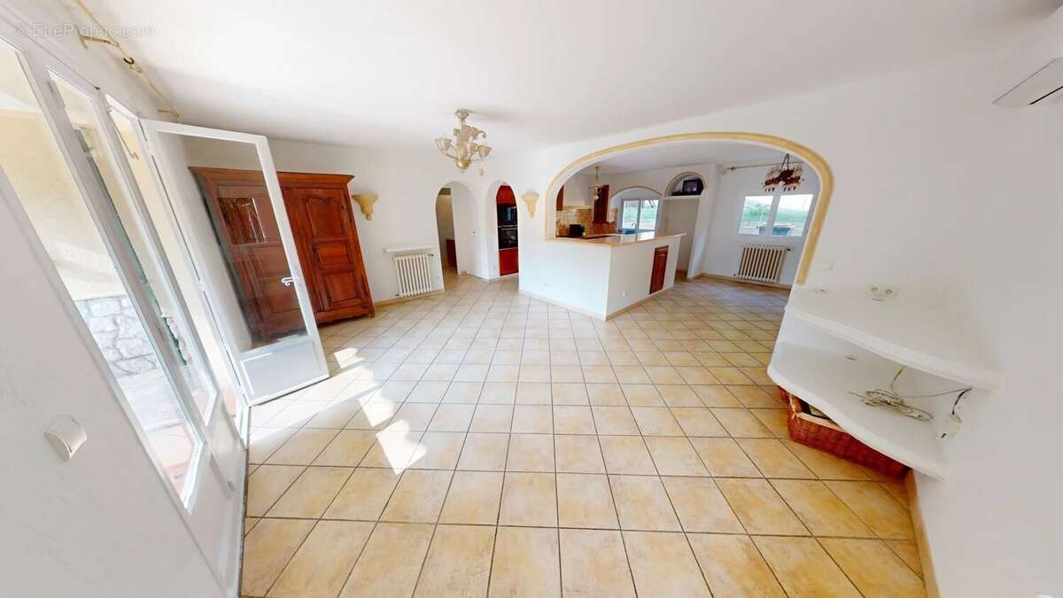 Maison à CAGNES-SUR-MER