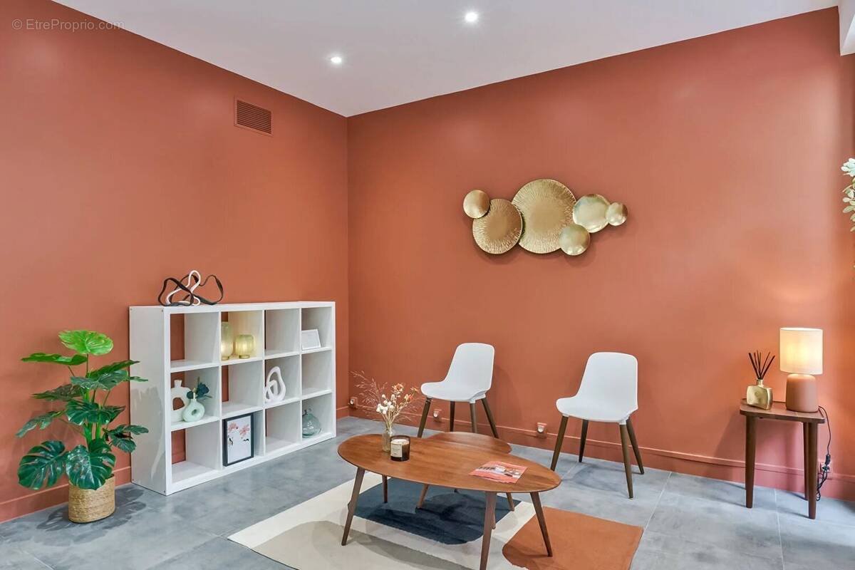 Commerce à ISSY-LES-MOULINEAUX