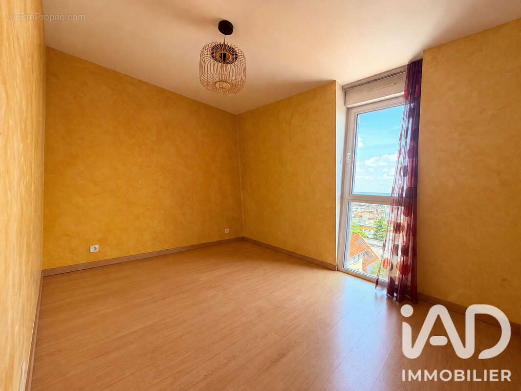 Appartement 95 m² à Vandoeuvre-Les-Nancy  - photo 5