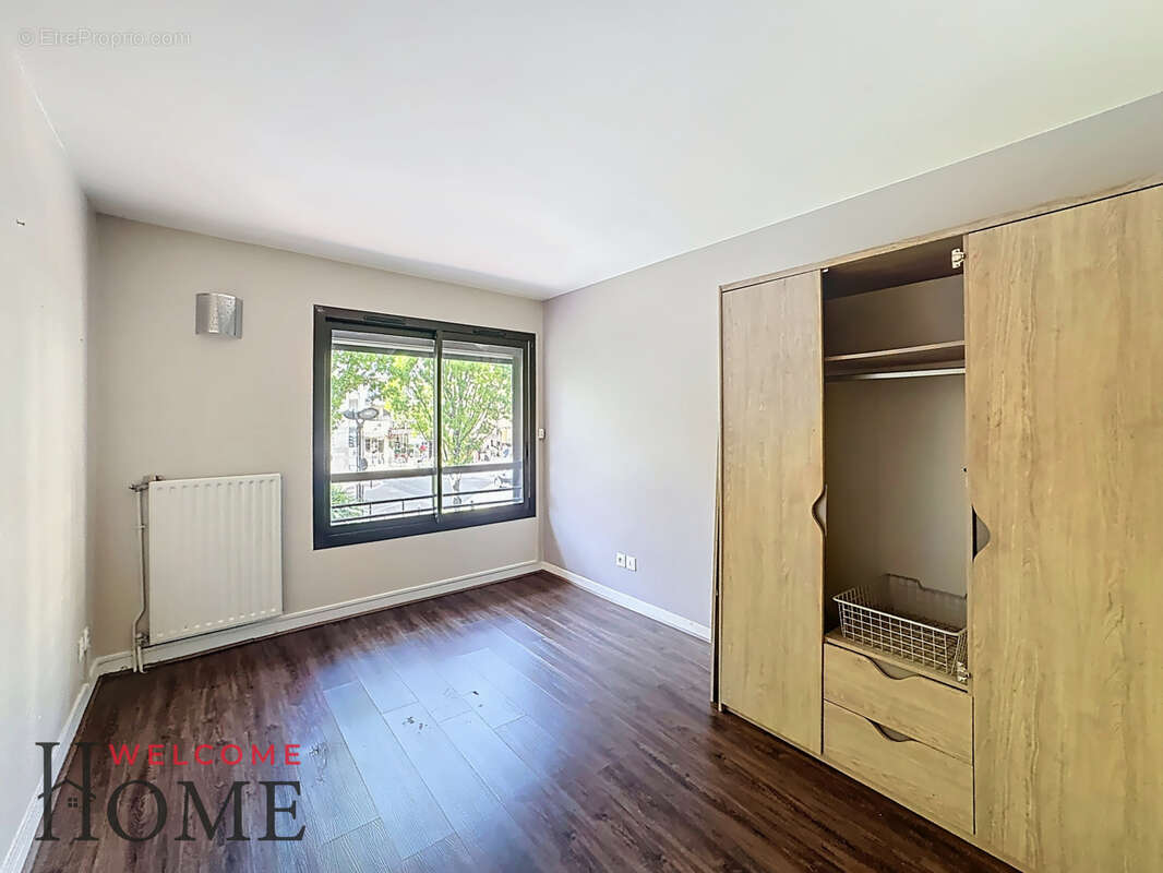 Appartement à LEVALLOIS-PERRET
