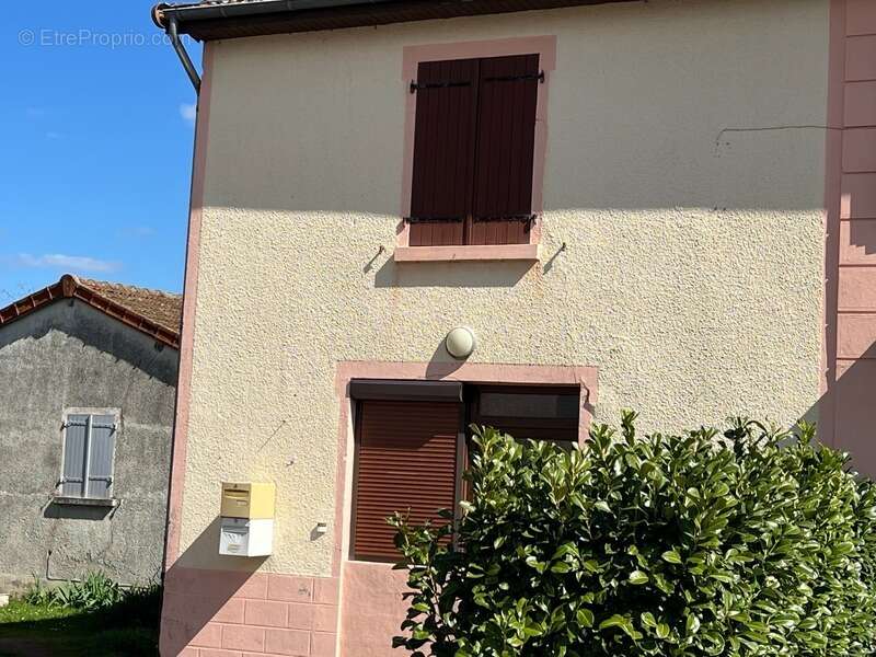 Maison à CHAUFFAILLES