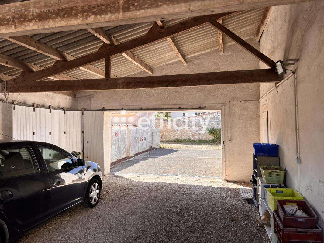 Maison 193 m² à Dompierre-Sur-Mer  - photo 13