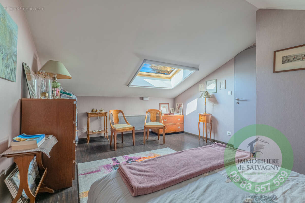 A vendre maison 5 chambres au calme à La Tour de Salvagny - photo 14