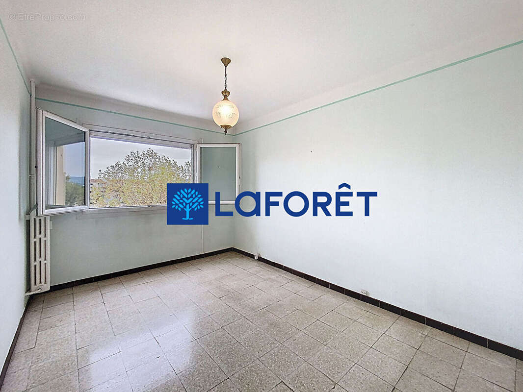 Appartement à LA GARDE