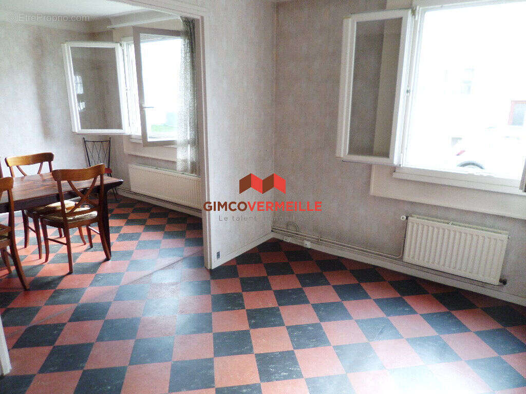 Appartement à VAUCRESSON