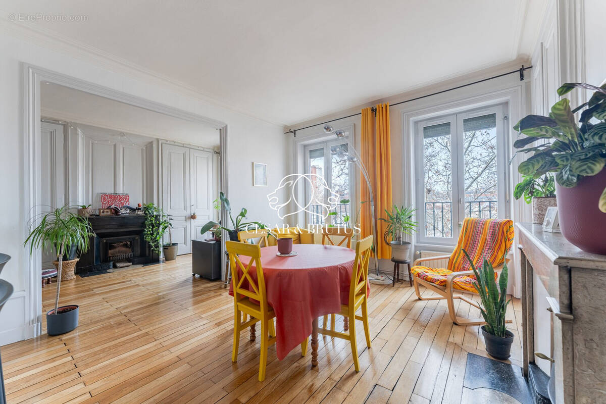 Appartement à LYON-7E