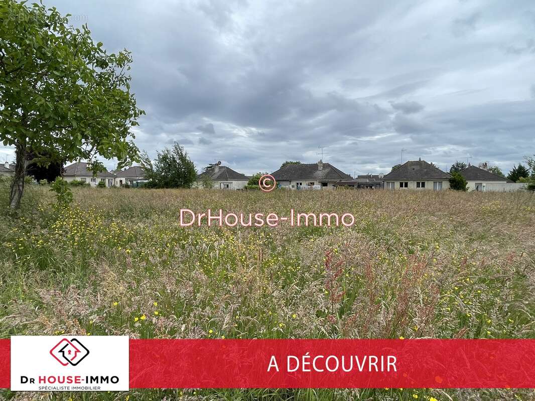 Terrain à LORRIS