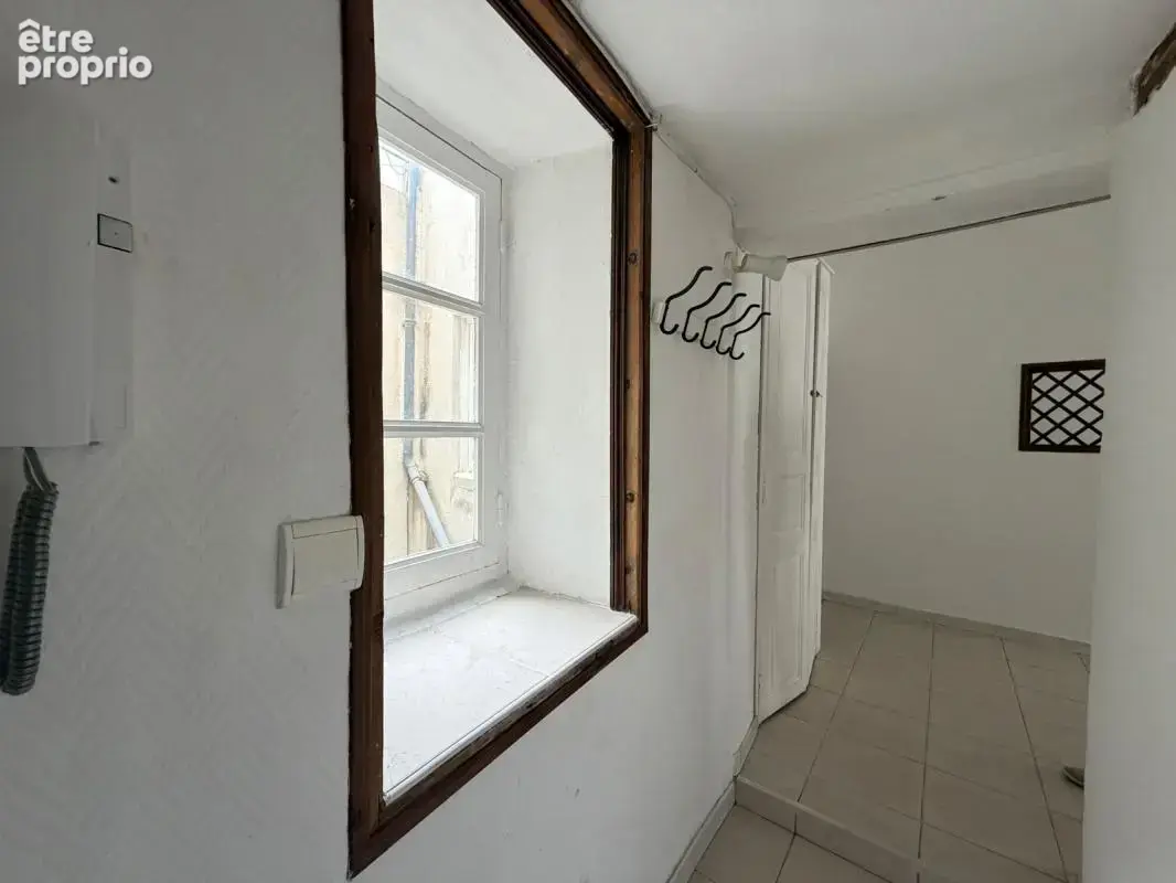 Appartement de type 2 idéalement situé dans le coeur historique de nîmes - photo 4