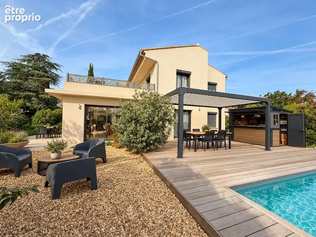 Maison 210m2 Janas sur 1200m2 avec piscine - photo 4