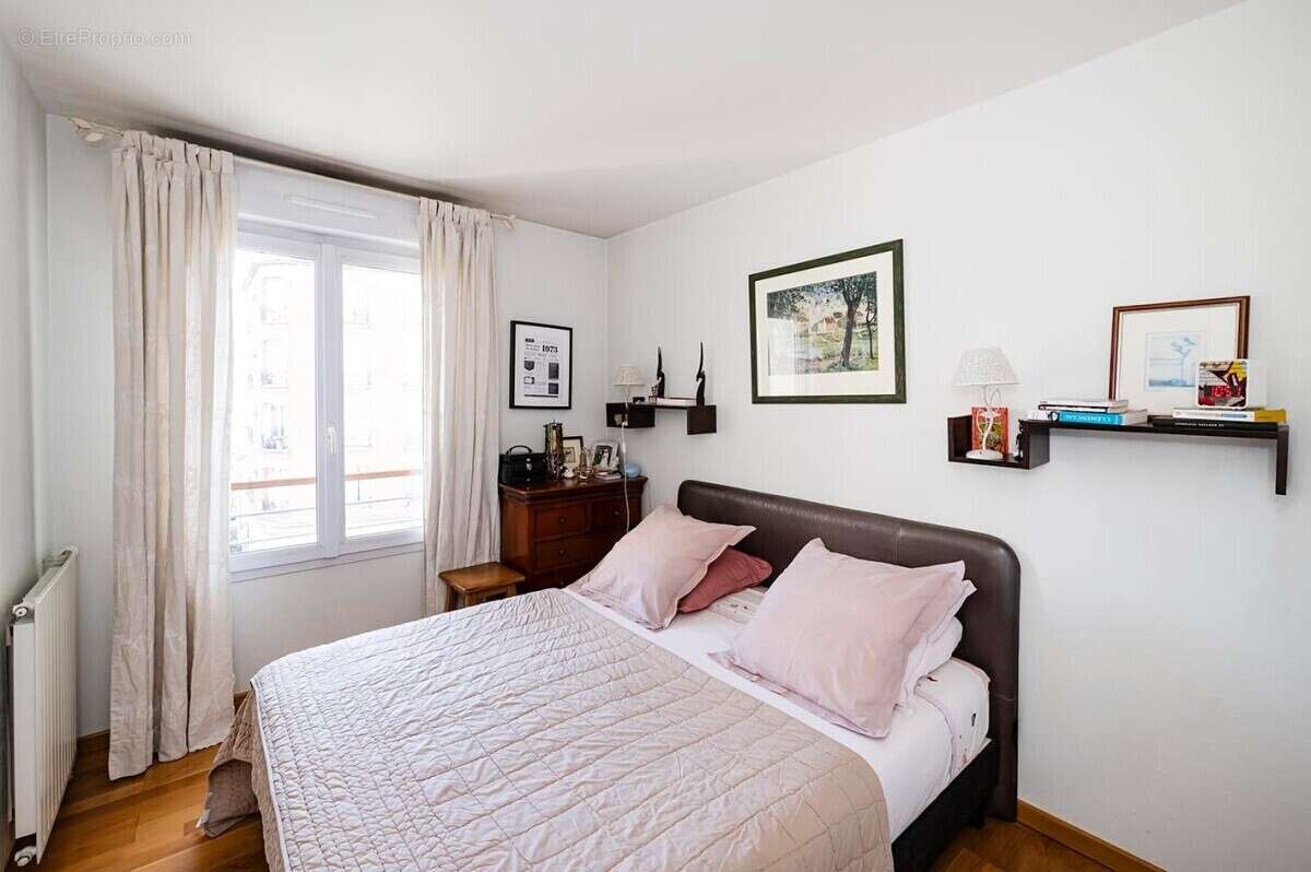 Appartement à BOIS-COLOMBES