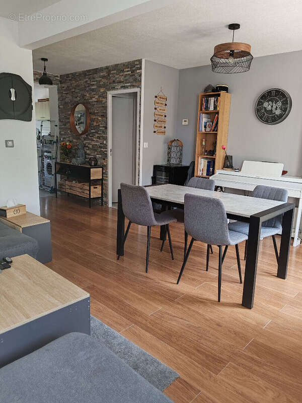 Appartement à CHEVIGNY-SAINT-SAUVEUR