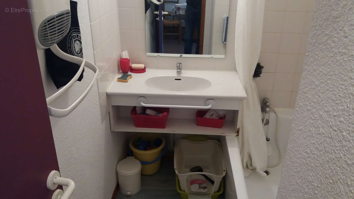 Appartement à AVRIEUX