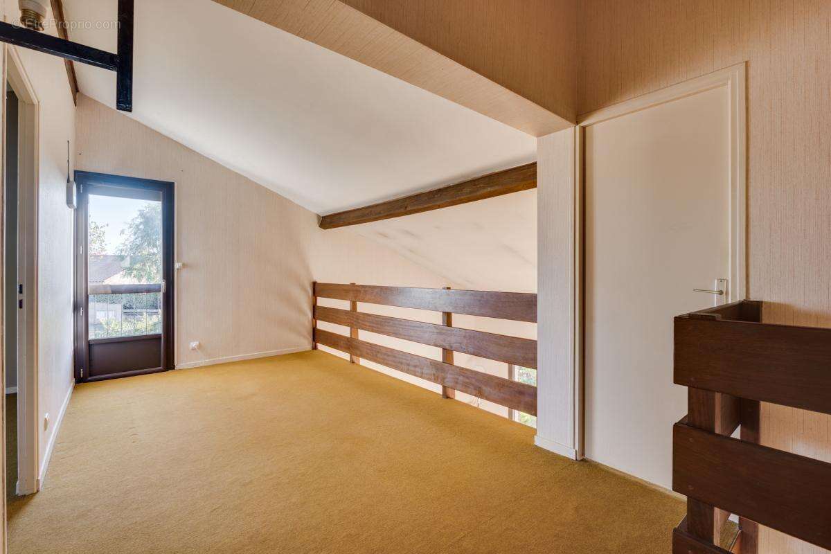 Maison à DREMIL-LAFAGE