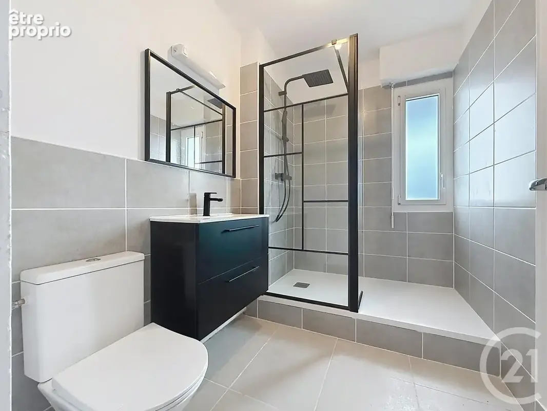 Appartement 2 pièces 45 m² à vendre à Chartres (28000) - photo 2