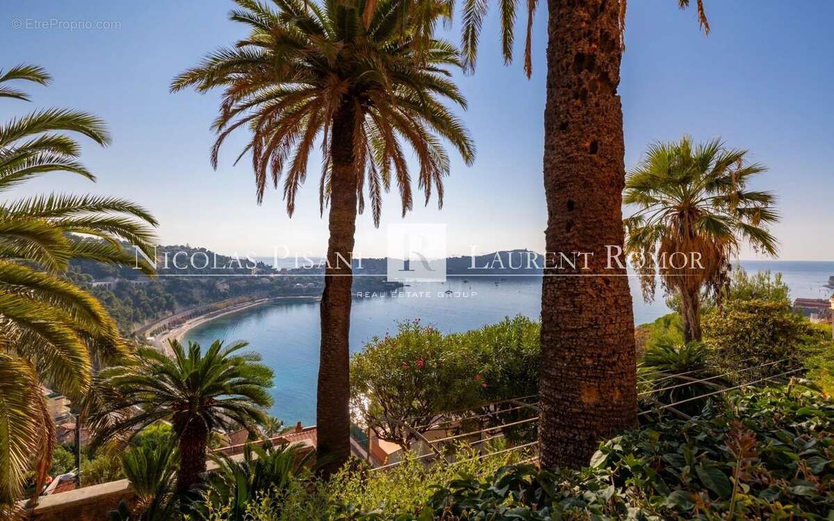 Appartement à VILLEFRANCHE-SUR-MER
