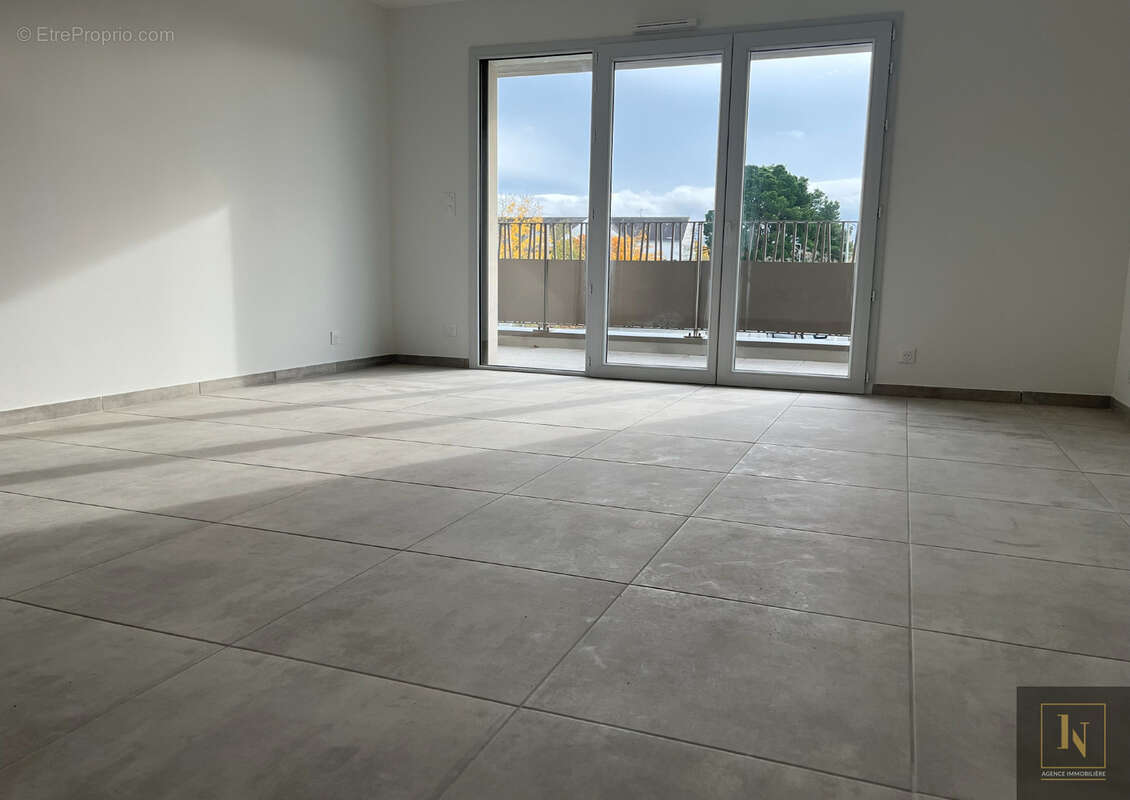 Appartement à SAINT-SYLVAIN-D'ANJOU