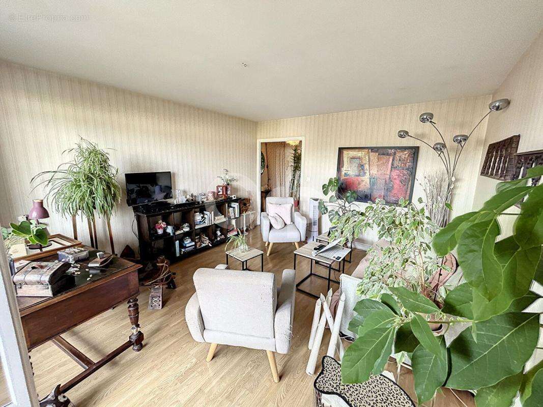 Appartement à BRIVE-LA-GAILLARDE