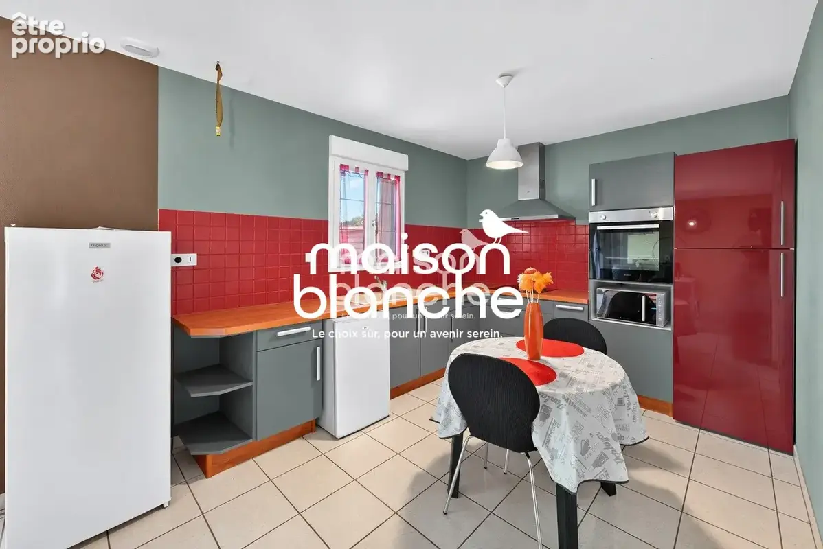 Maison 4 pièces 95 m² à vendre à Saivres (79400) - photo 6