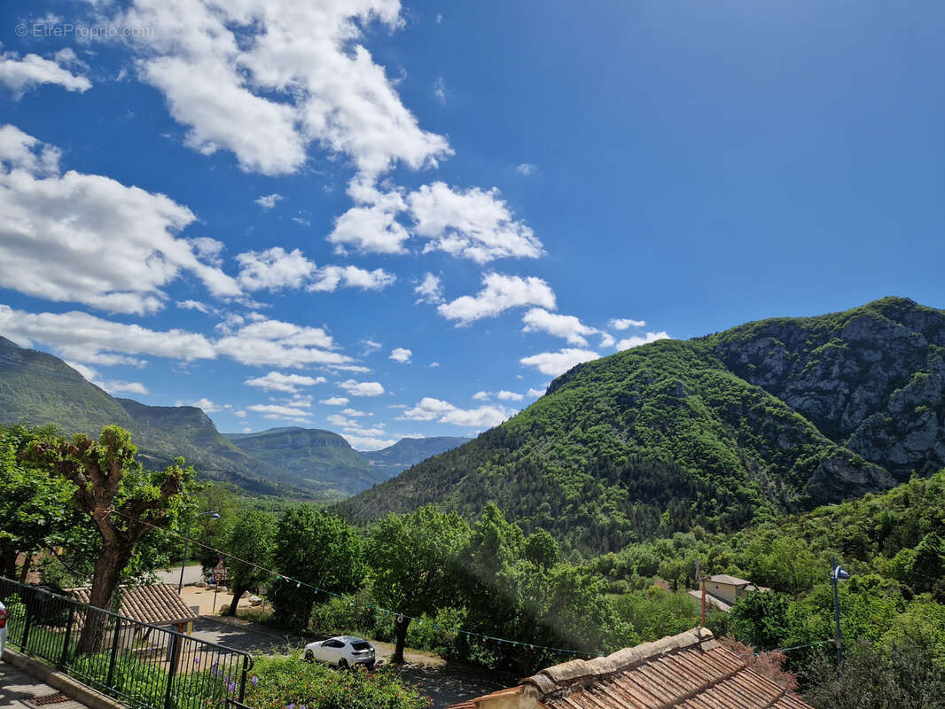 Maison à CORNILLON-SUR-L&#039;OULE