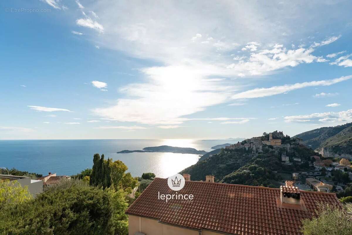 Appartement à EZE