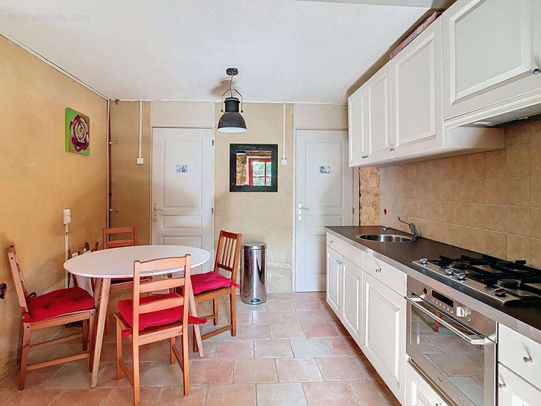 Maison à LE BUISSON-DE-CADOUIN