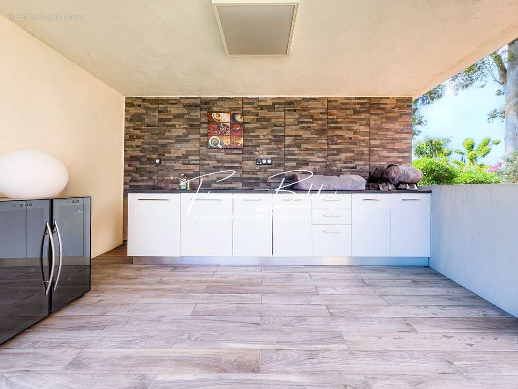 À Vendre, Villa 169m², Bord de mer, Lucciana, Haute-Corse (20) - photo 14