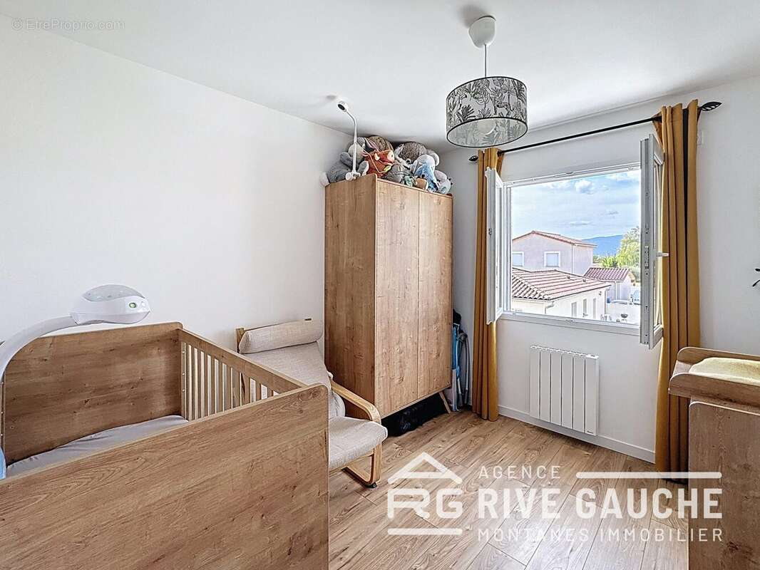 Maison à ROUSSILLON