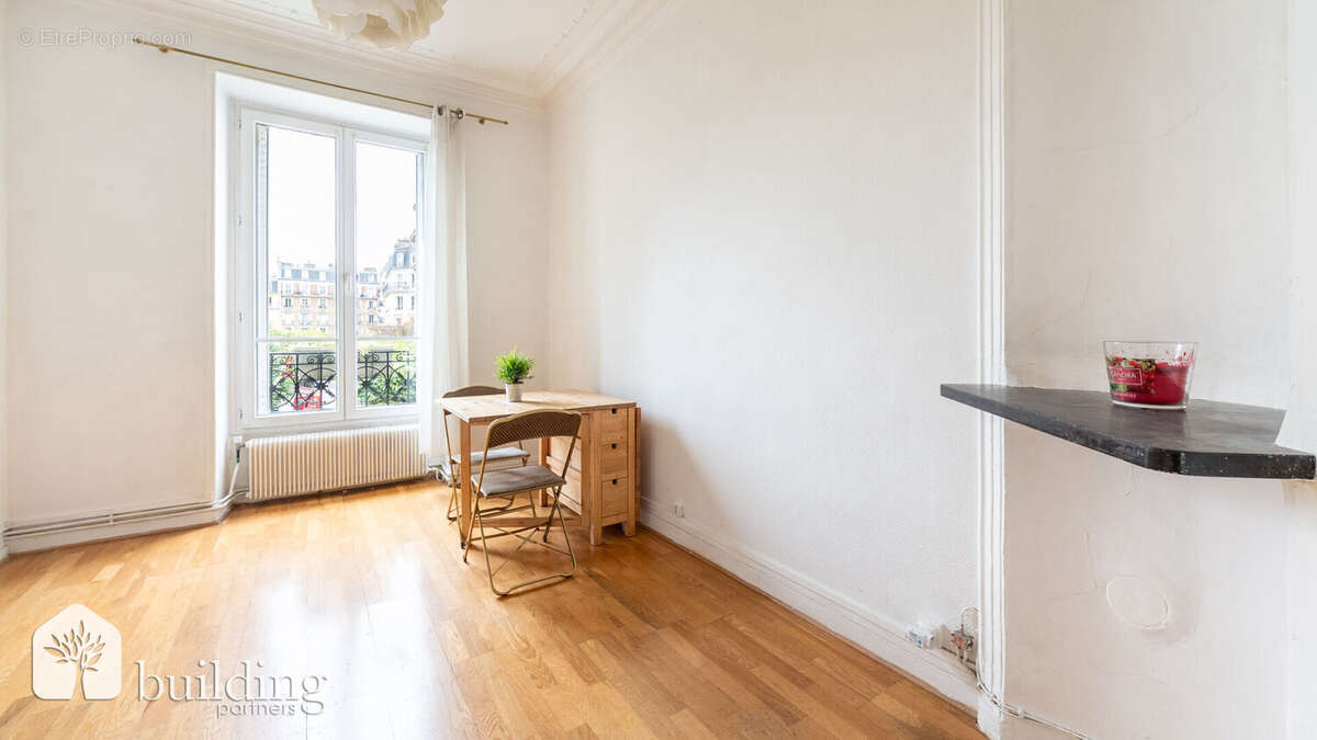 Appartement à LEVALLOIS-PERRET