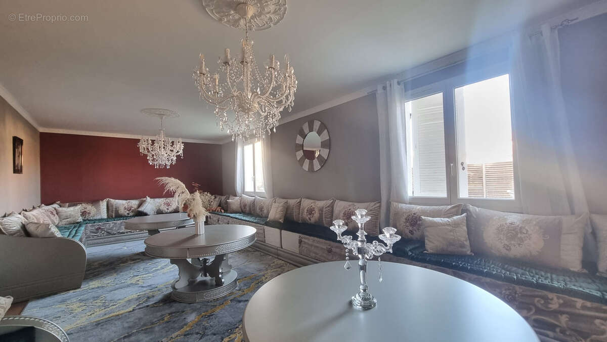 Maison à PONT-DU-CHATEAU