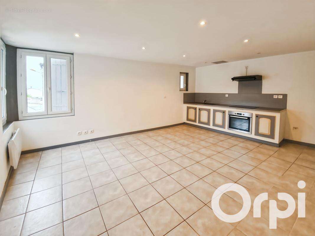 Appartement à SAINT-JUST