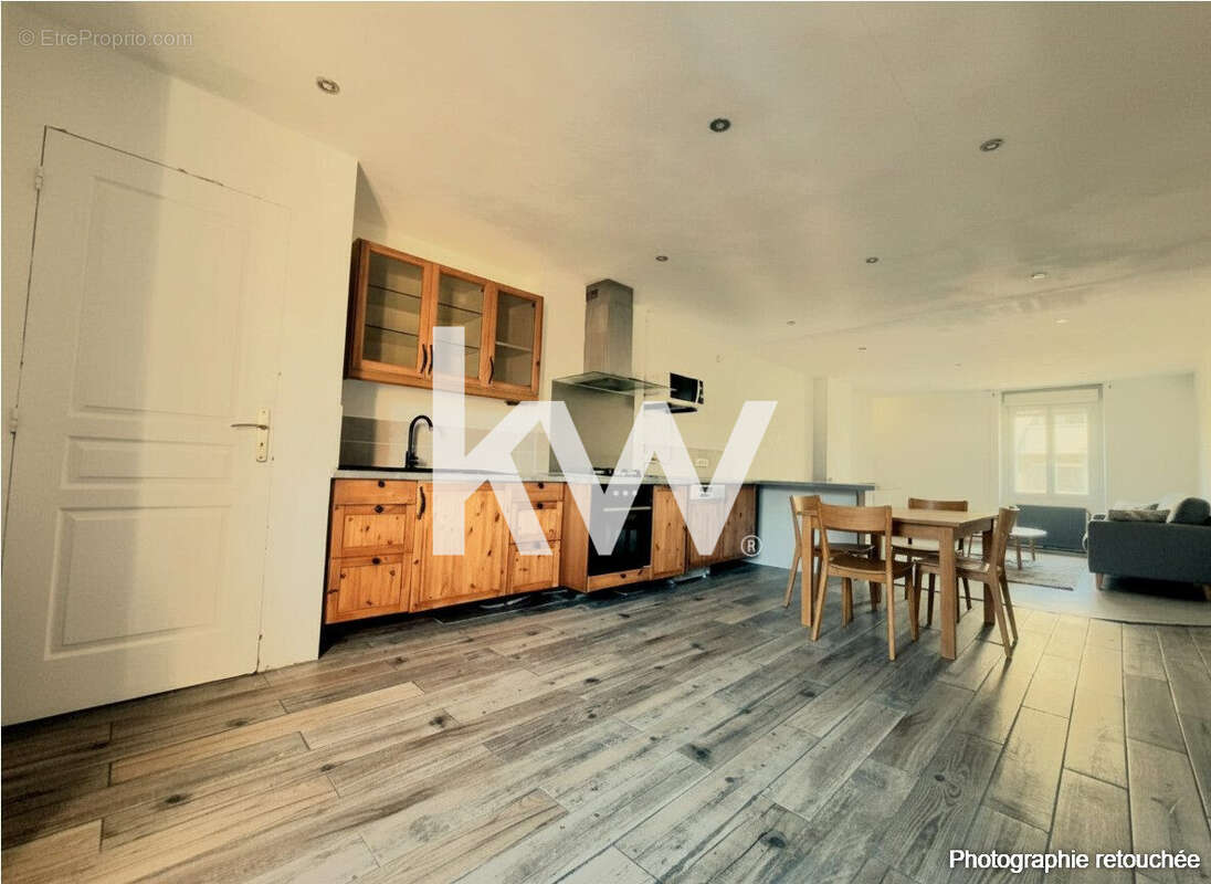 Appartement à SAINT-ETIENNE