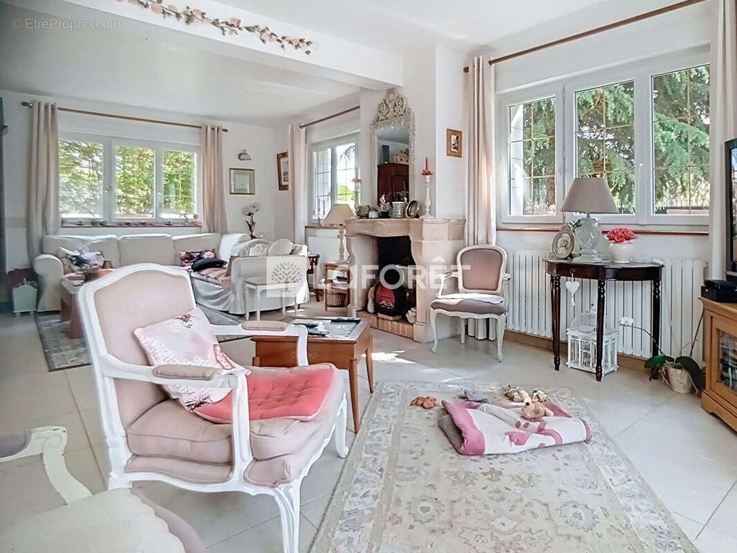 Maison à CAUDEBEC-LES-ELBEUF