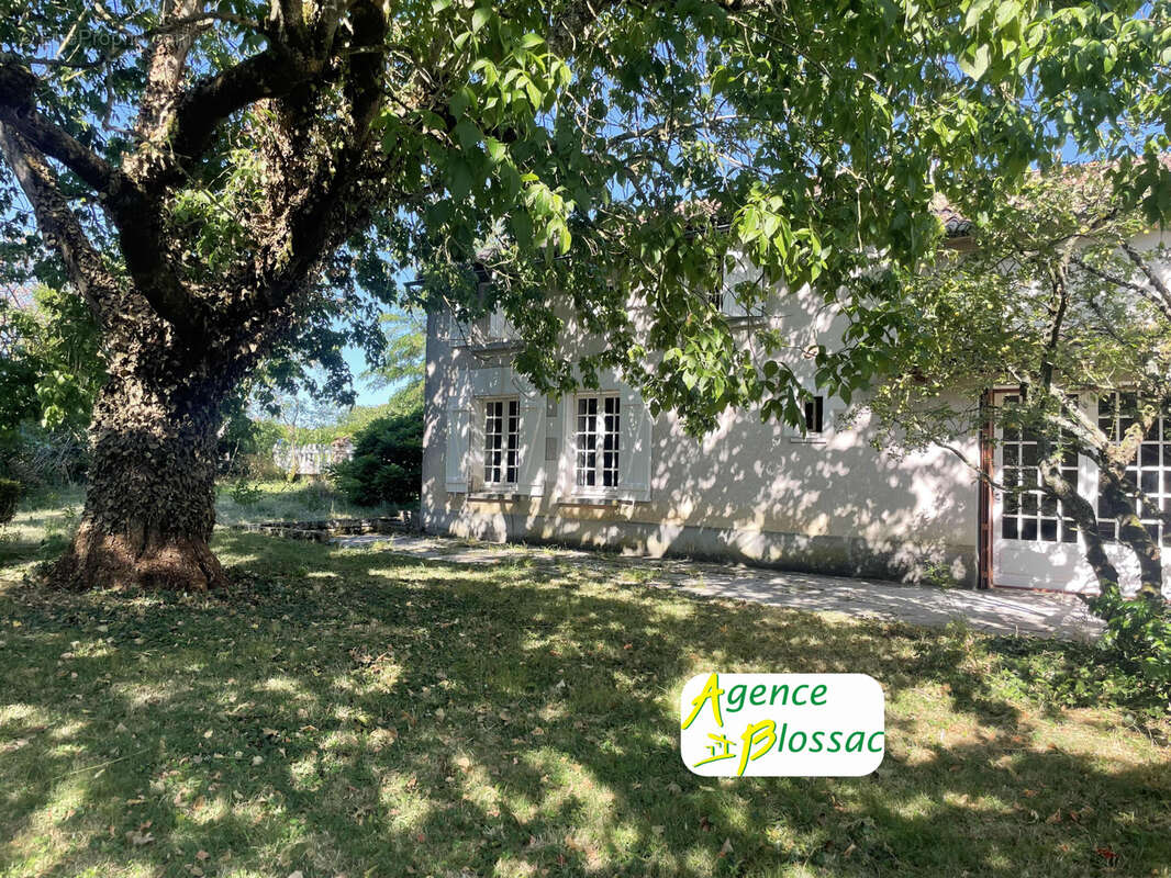 Maison de campagne au calme // st jean de sauves - photo 8