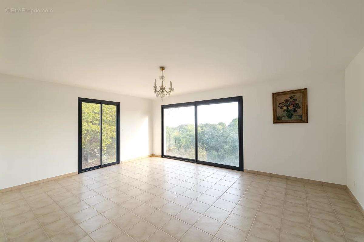 Maison à SANTA-MARIA-POGGIO